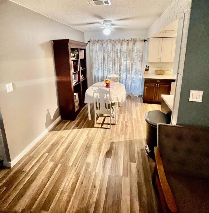 Pinebrook Home Close To Beach Ларго Екстериор снимка